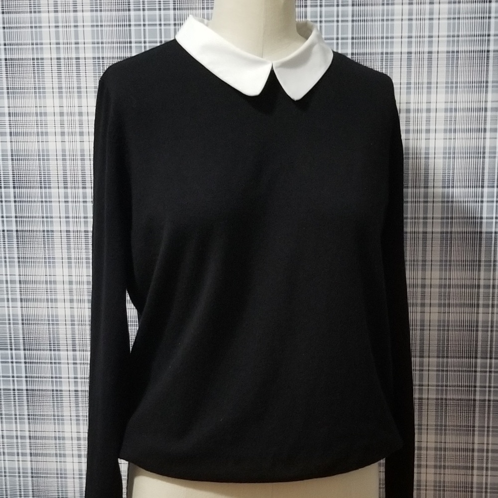 Round Collar Knitted Sweater